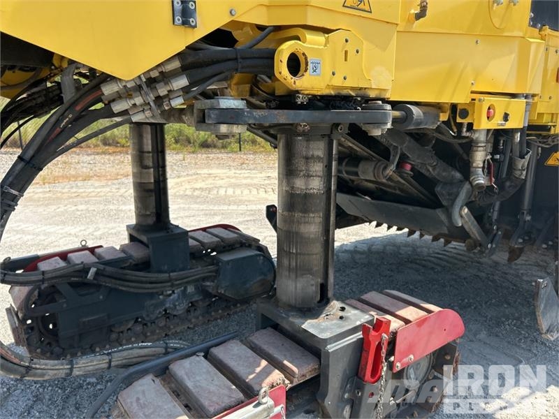 Bomag BM2200/65 Tracked Cold Planer Asphalt cold milling machines