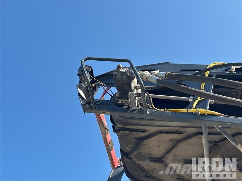 Bomag BM2200/65 Tracked Cold Planer ماكينات الكشط البارد للأسفلت