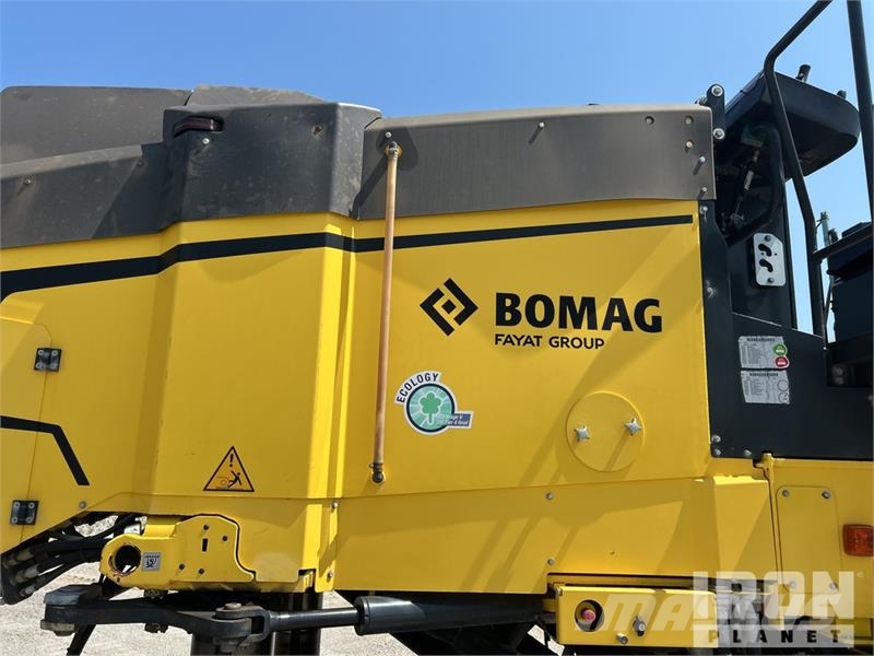 Bomag BM2200/65 Tracked Cold Planer Asphalt cold milling machines