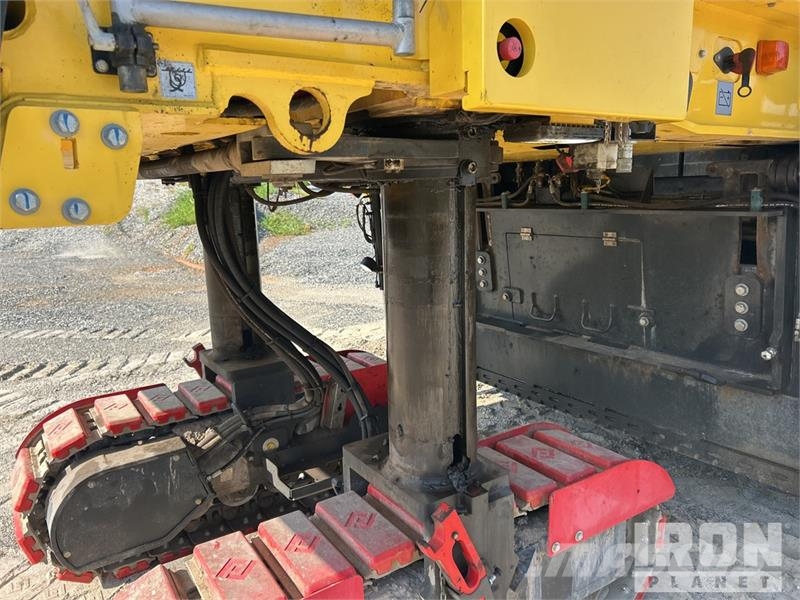 Bomag BM2200/65 Tracked Cold Planer ماكينات الكشط البارد للأسفلت