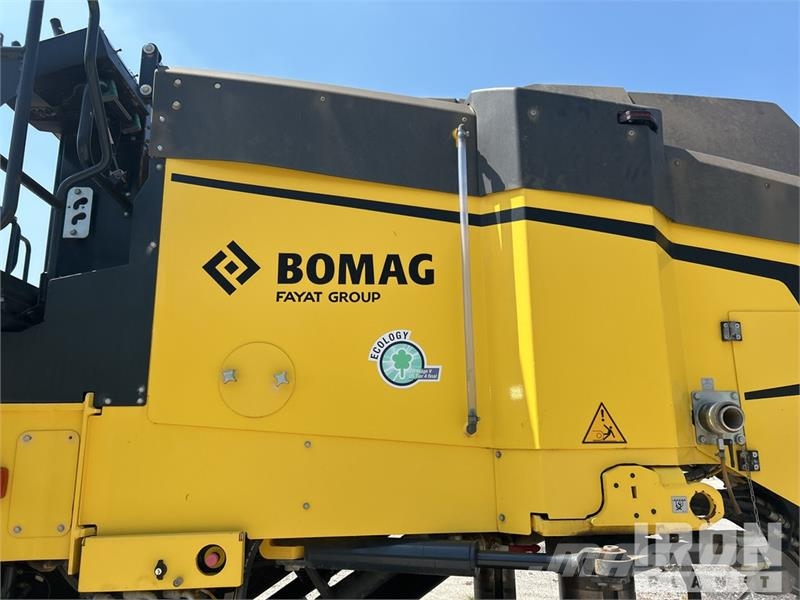 Bomag BM2200/65 Tracked Cold Planer Asphalt cold milling machines