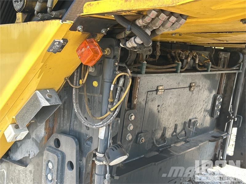 Bomag BM2200/65 Tracked Cold Planer ماكينات الكشط البارد للأسفلت