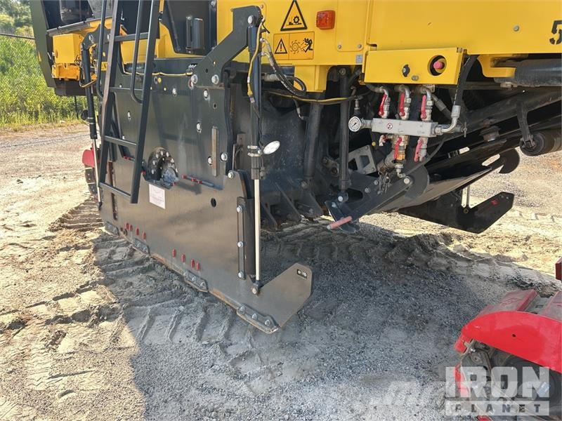 Bomag BM2200/65 Tracked Cold Planer ماكينات الكشط البارد للأسفلت