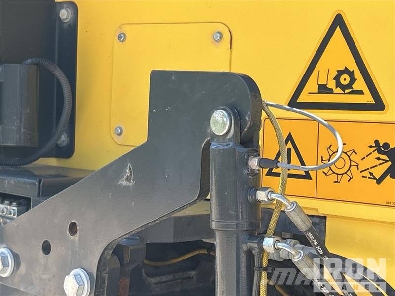 Bomag BM2200/65 Tracked Cold Planer Asphalt cold milling machines