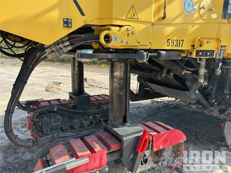 Bomag BM2200/65 Tracked Cold Planer ماكينات الكشط البارد للأسفلت