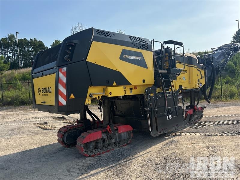 Bomag BM2200/65 Tracked Cold Planer ماكينات الكشط البارد للأسفلت