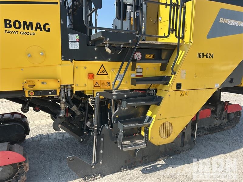 Bomag BM2200/65 Tracked Cold Planer Asphalt cold milling machines