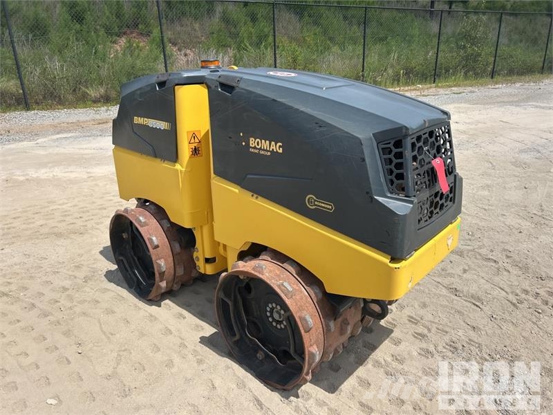 Bomag BMP 8500 Ущільнювачі грунту