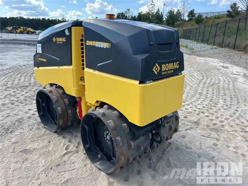 Bomag BMP 8500 Ущільнювачі грунту