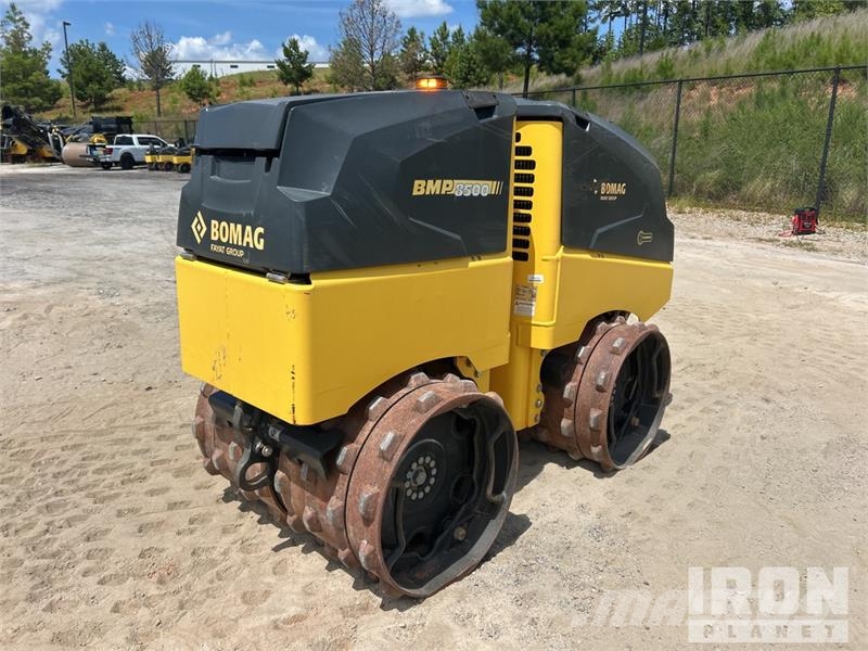 Bomag BMP 8500 Ущільнювачі грунту