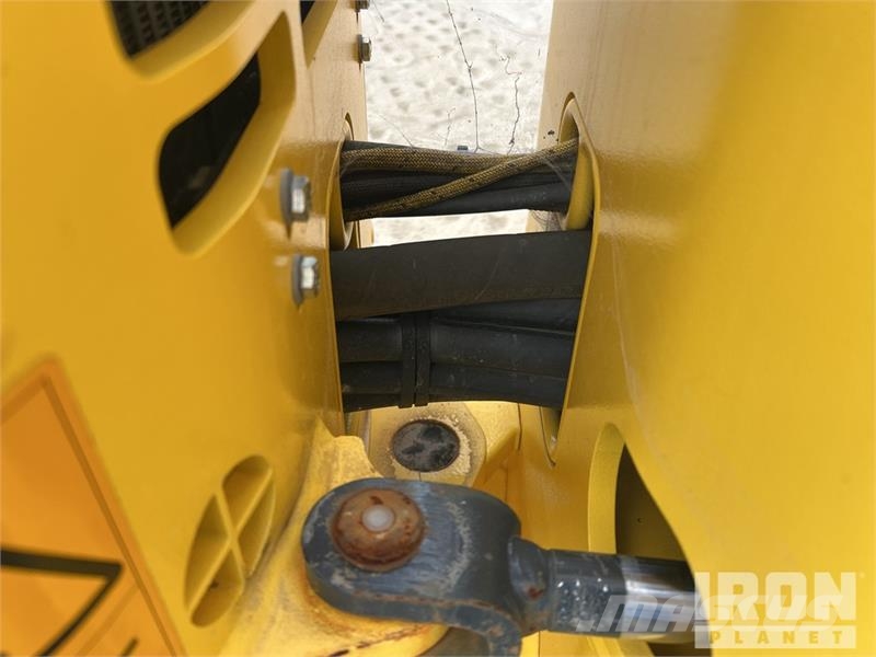 Bomag BMP 8500 Ущільнювачі грунту