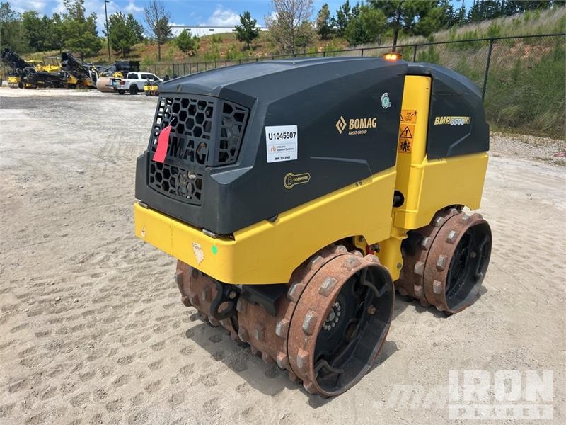 Bomag BMP 8500 Ущільнювачі грунту