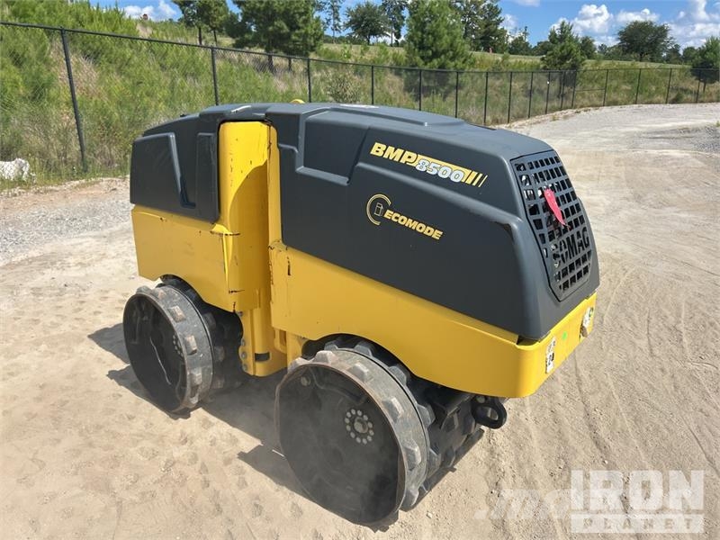 Bomag BMP 8500 Ущільнювачі грунту