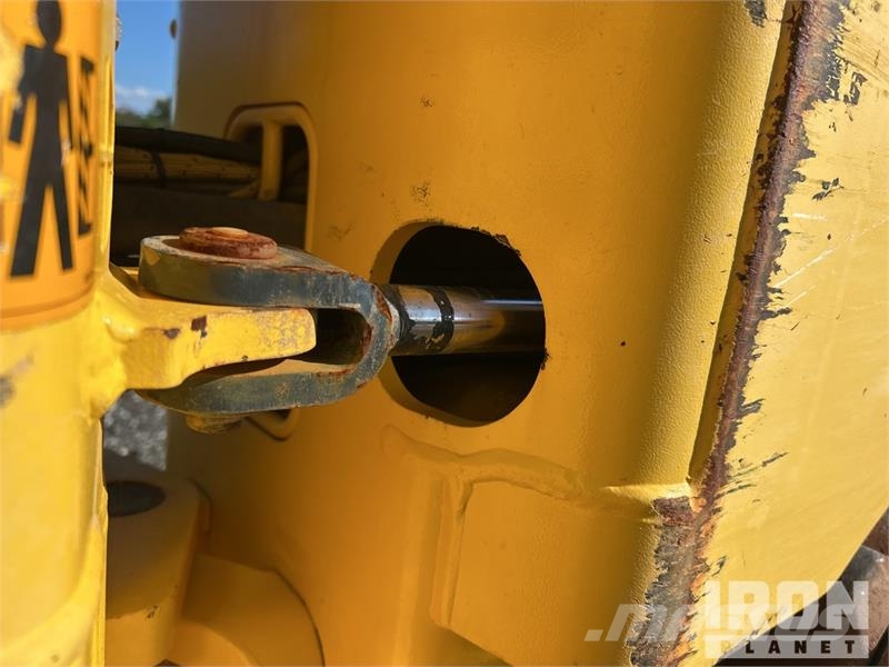 Bomag BMP 8500 Ущільнювачі грунту