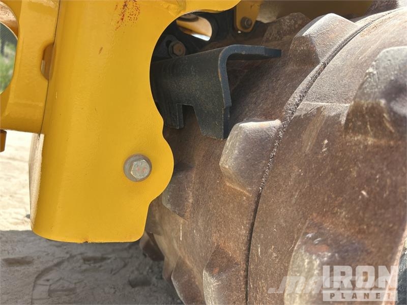 Bomag BMP 8500 Ущільнювачі грунту