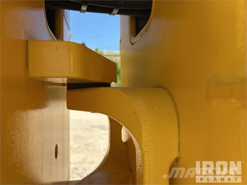 Bomag BMP 8500 Ущільнювачі грунту