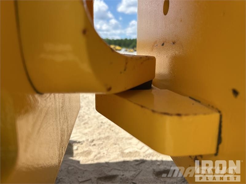 Bomag BMP 8500 Ущільнювачі грунту