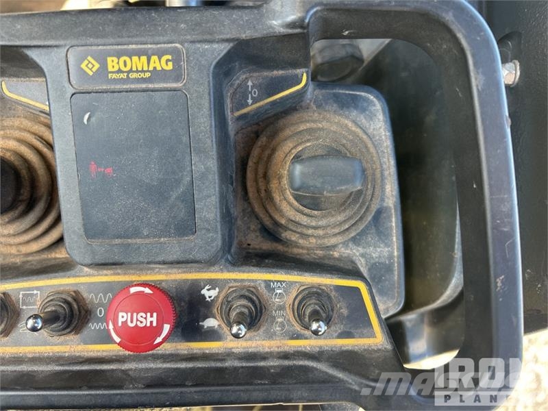 Bomag BMP 8500 Ущільнювачі грунту