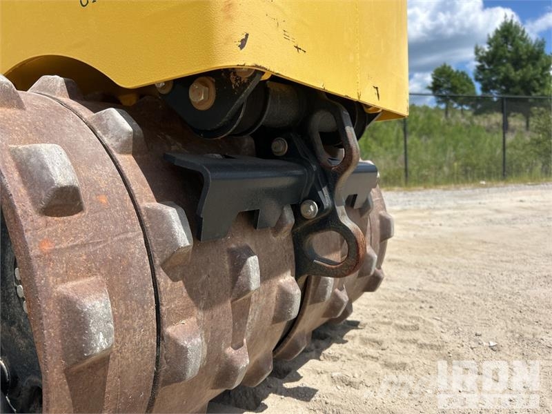 Bomag BMP 8500 Ущільнювачі грунту