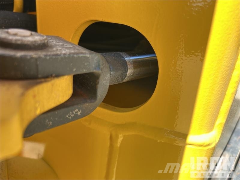 Bomag BMP 8500 Ущільнювачі грунту