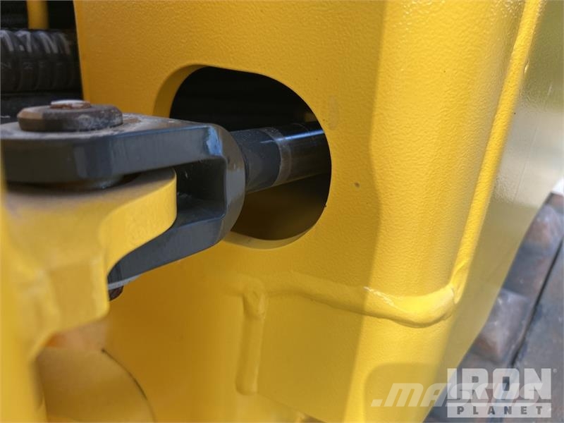 Bomag BMP 8500 Ущільнювачі грунту