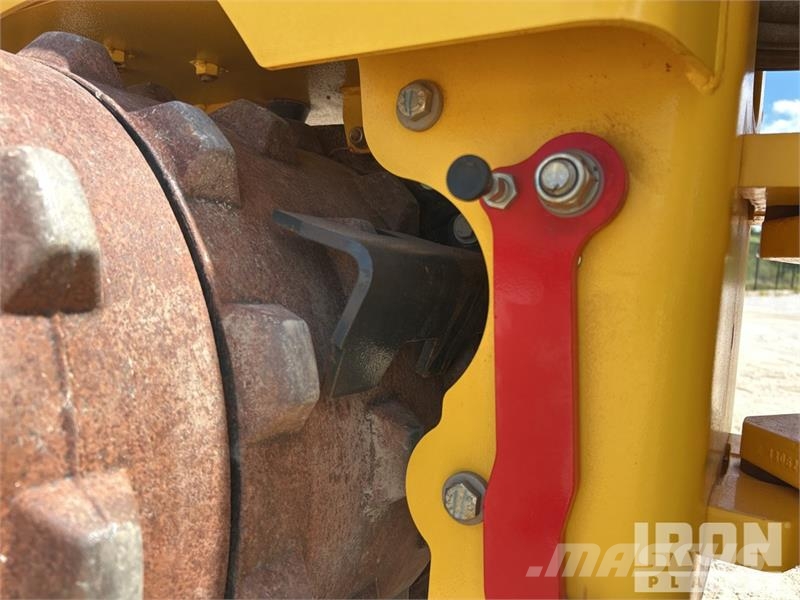 Bomag BMP 8500 Ущільнювачі грунту