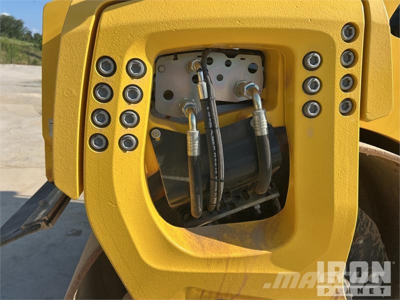 Bomag BW 206 AD0-5 Double Drum Roller Ikerdobos hengerek