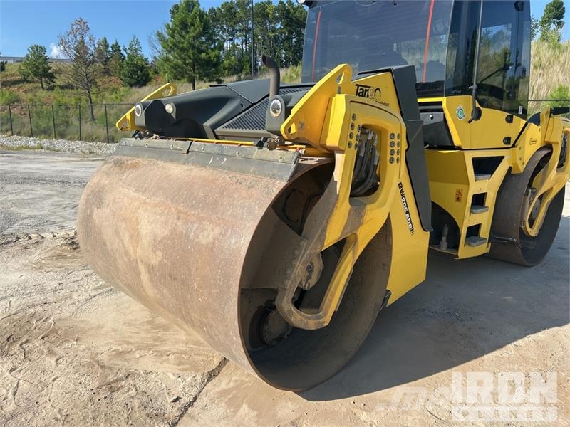 Bomag BW 206 AD0-5 Double Drum Roller Ikerdobos hengerek