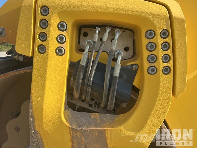 Bomag BW 206 AD0-5 Double Drum Roller مداحل ثنائية الاسطوانة