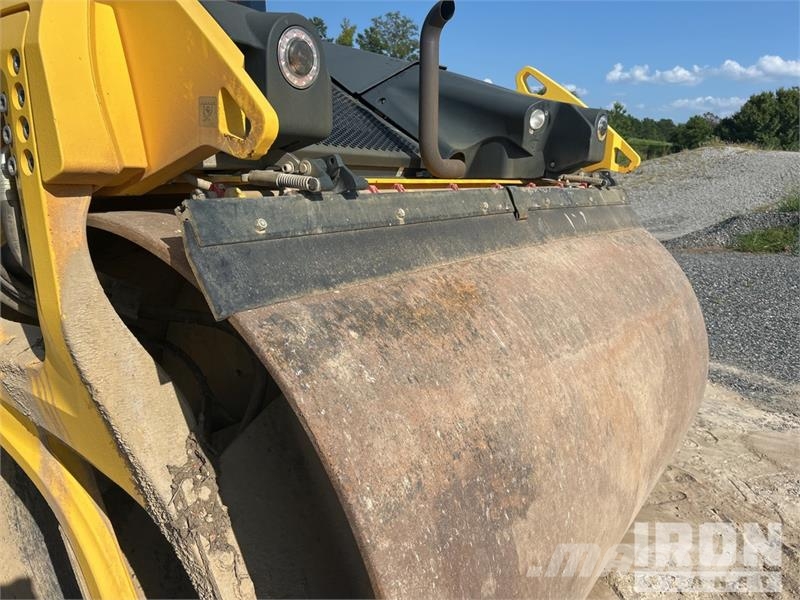 Bomag BW 206 AD0-5 Double Drum Roller Ikerdobos hengerek