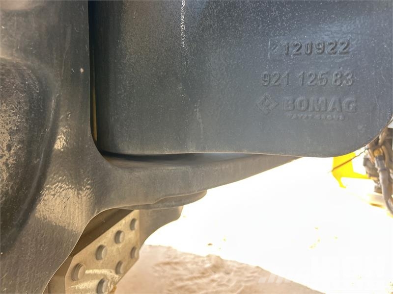 Bomag BW 206 AD0-5 Double Drum Roller Ikerdobos hengerek