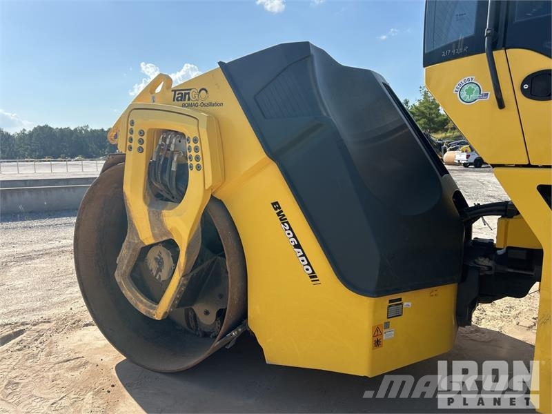 Bomag BW 206 AD0-5 Double Drum Roller Ikerdobos hengerek