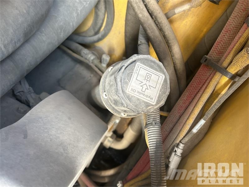 Bomag BW 206 AD0-5 Double Drum Roller مداحل ثنائية الاسطوانة