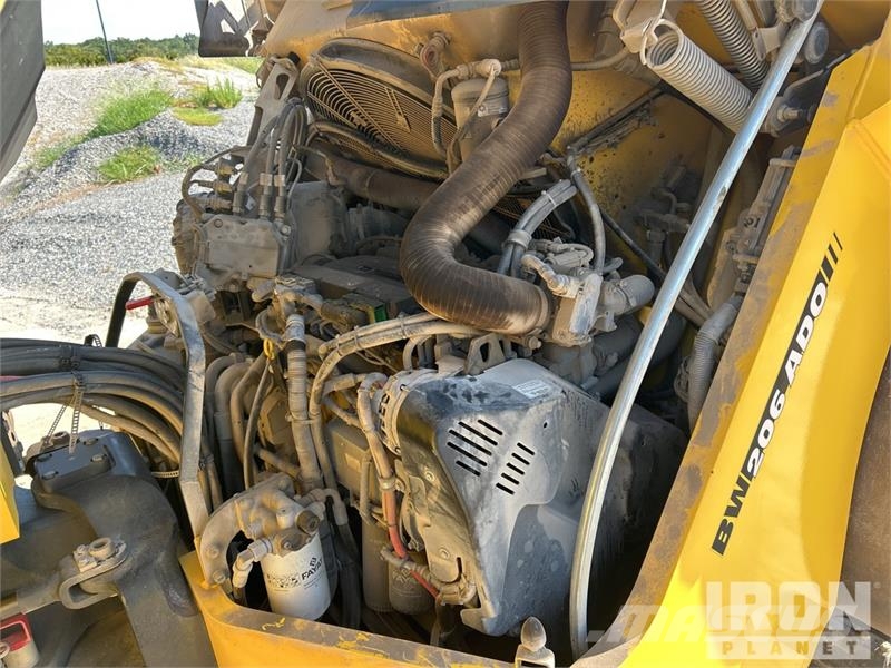 Bomag BW 206 AD0-5 Double Drum Roller Ikerdobos hengerek