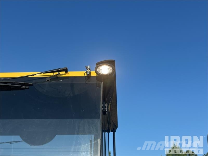 Bomag BW 206 AD0-5 Double Drum Roller مداحل ثنائية الاسطوانة