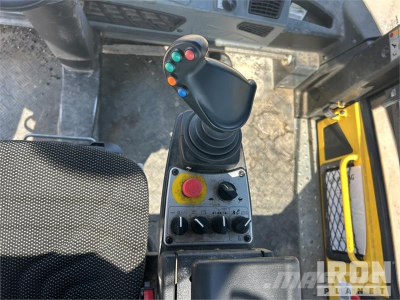 Bomag BW 206 AD0-5 Double Drum Roller Ikerdobos hengerek