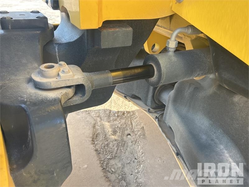 Bomag BW 206 AD0-5 Double Drum Roller Ikerdobos hengerek
