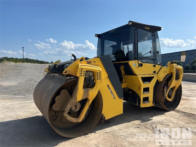 Bomag BW 206 AD0-5 Double Drum Roller Ikerdobos hengerek