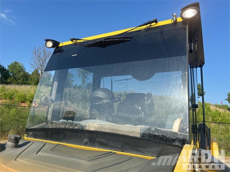 Bomag BW 206 AD0-5 Double Drum Roller مداحل ثنائية الاسطوانة