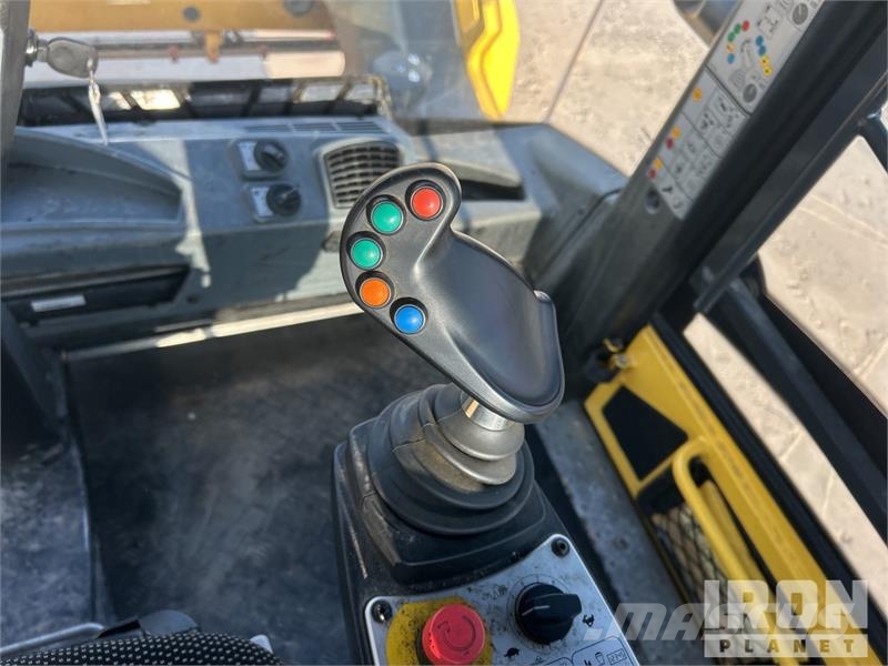 Bomag BW 206 AD0-5 Double Drum Roller مداحل ثنائية الاسطوانة