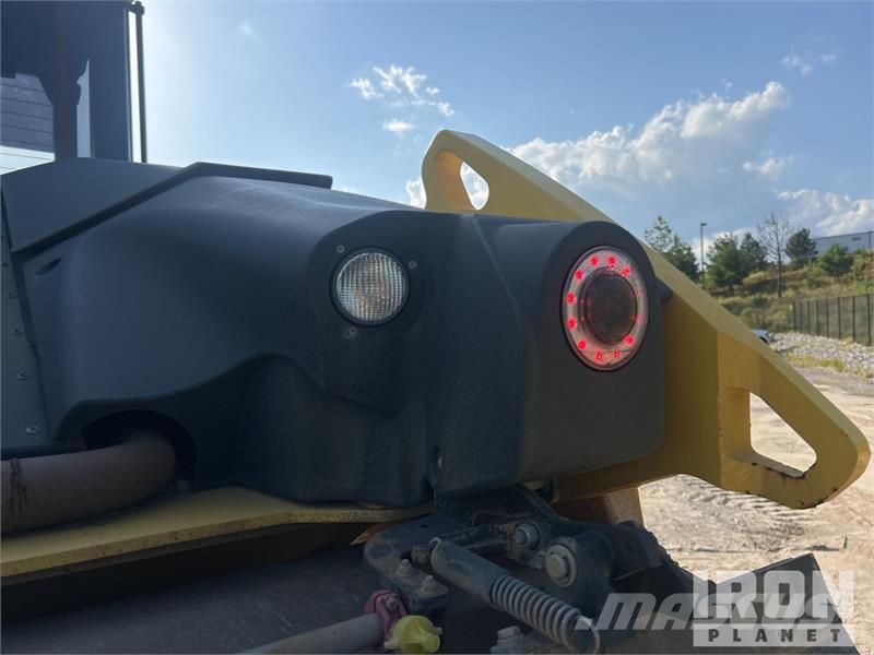 Bomag BW 206 AD0-5 Double Drum Roller مداحل ثنائية الاسطوانة
