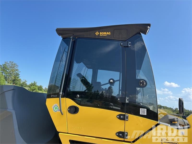 Bomag BW 206 AD0-5 Double Drum Roller Ikerdobos hengerek