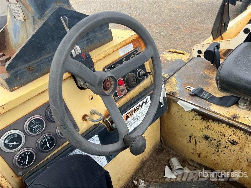 Bomag BW11R-H 9 Wheel Pneumatic Roller Rodillos sobre neumáticos