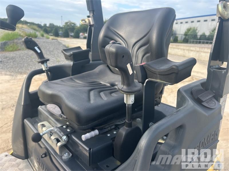 Bomag BW120AC-5 Combination Roller Kombinált hengerek
