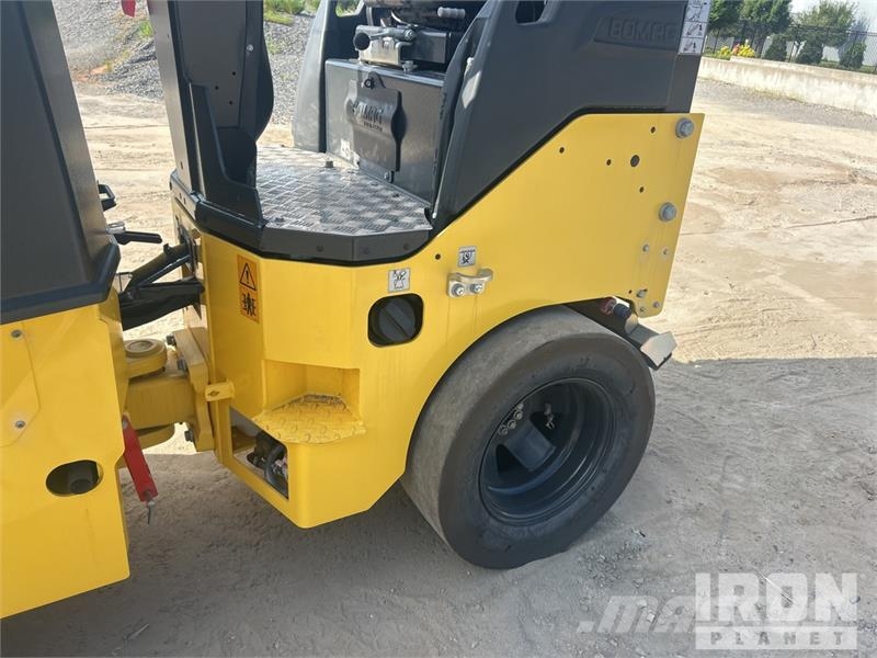 Bomag BW120AC-5 Combination Roller Kombinált hengerek