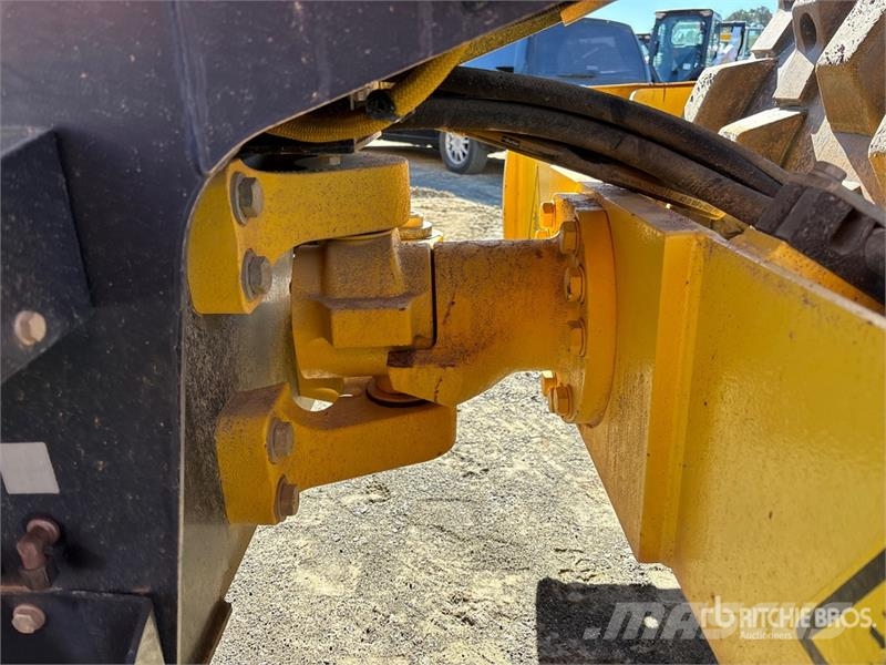 Bomag BW145D-5 Padfoot Drum Compactor مداحل أحادية الأسطوانة
