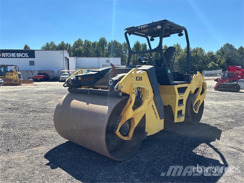 Bomag BW161AD-5 Double Drum Roller タンデムローラ