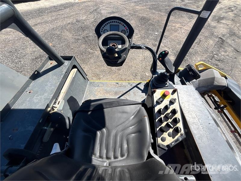 Bomag BW161AD-5 Double Drum Roller タンデムローラ