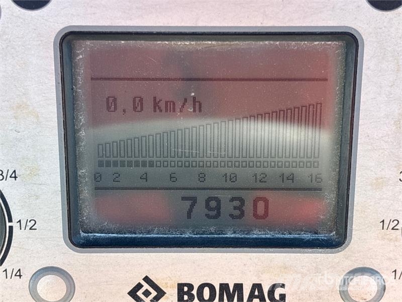 Bomag BW161AD-5 Double Drum Roller タンデムローラ