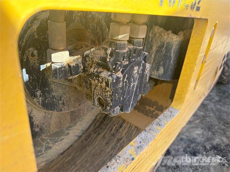 Bomag BW211D-50 Smooth Drum Compactor Enkelt tromle